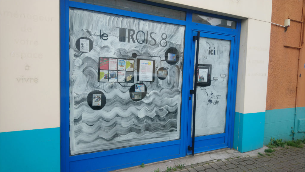 Façade du TROIS8